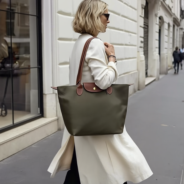 Πάνω από 4.382 άτομα προτείνουν την Oxford Bag