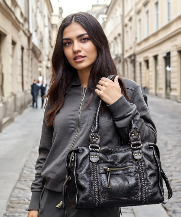 Plus de 4382+ personnes recommandent la Rachel !